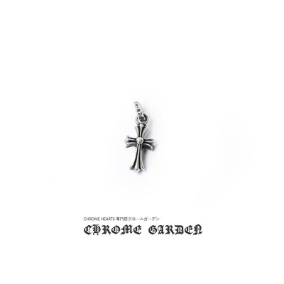 CHROME HEARTS SMALL CROSS CHARM(Pendant Only)