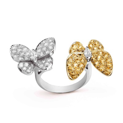 VAN CLEEF ARPELS TWO BUTTERFLY BETWEEN THE FINGER RING - WHITE GOLD, DIAMOND, SAPPHIRE  VCARA13600